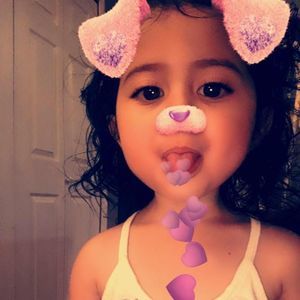 Meet your Posher, Leticia